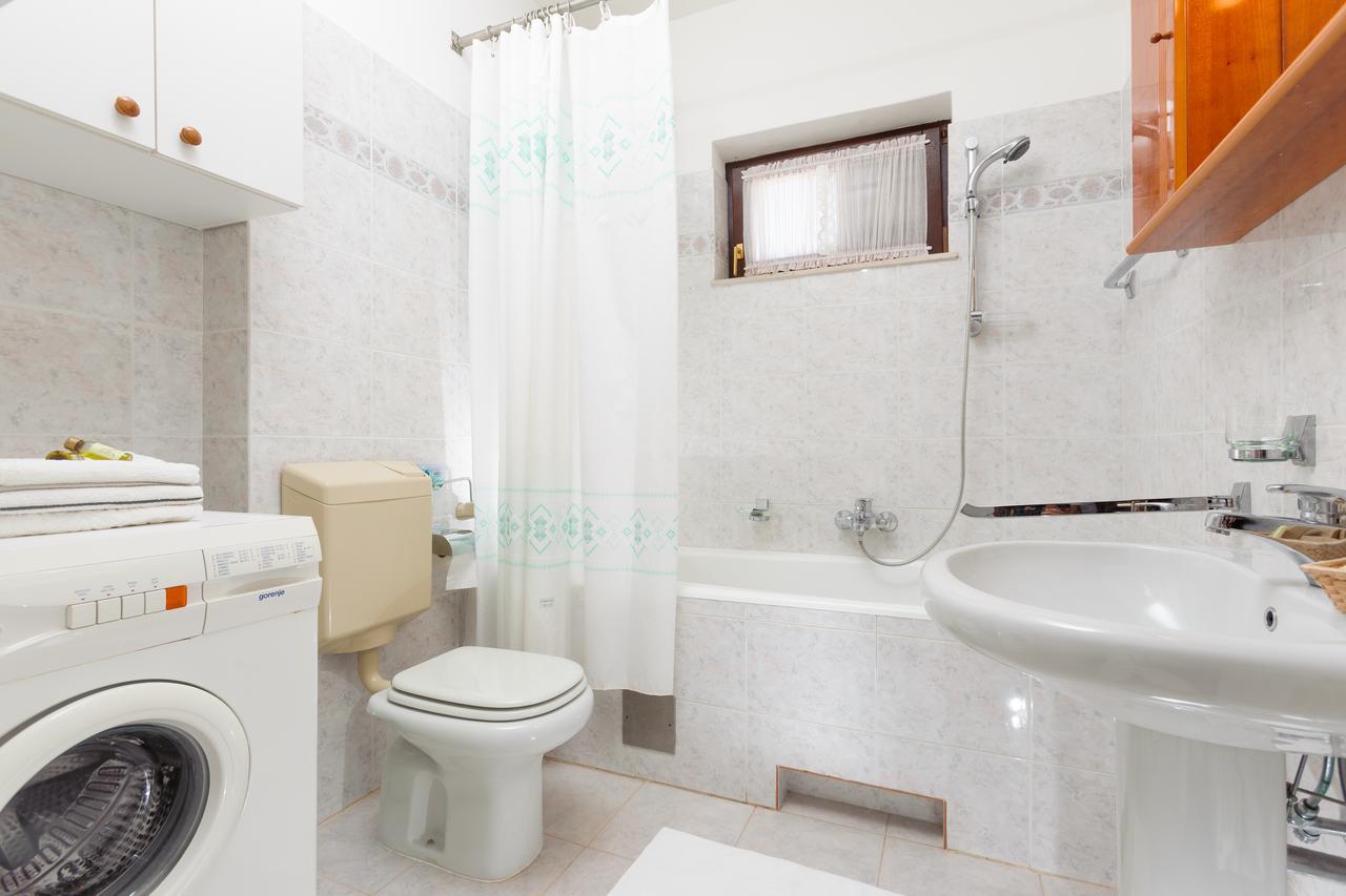 Villa Rosa Kaštela Buitenkant foto