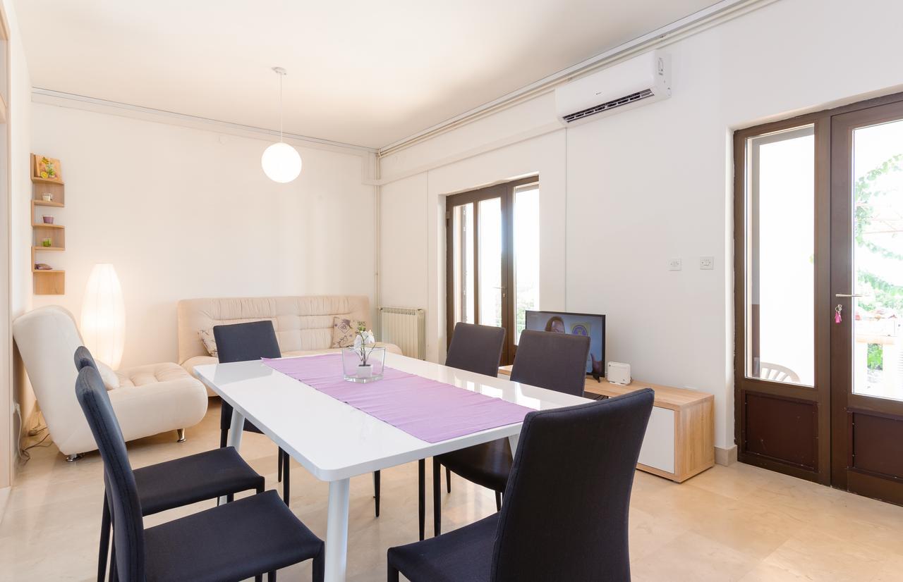 Villa Rosa Kaštela Buitenkant foto