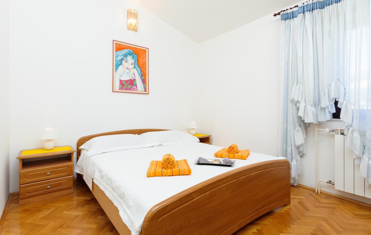 Villa Rosa Kaštela Buitenkant foto