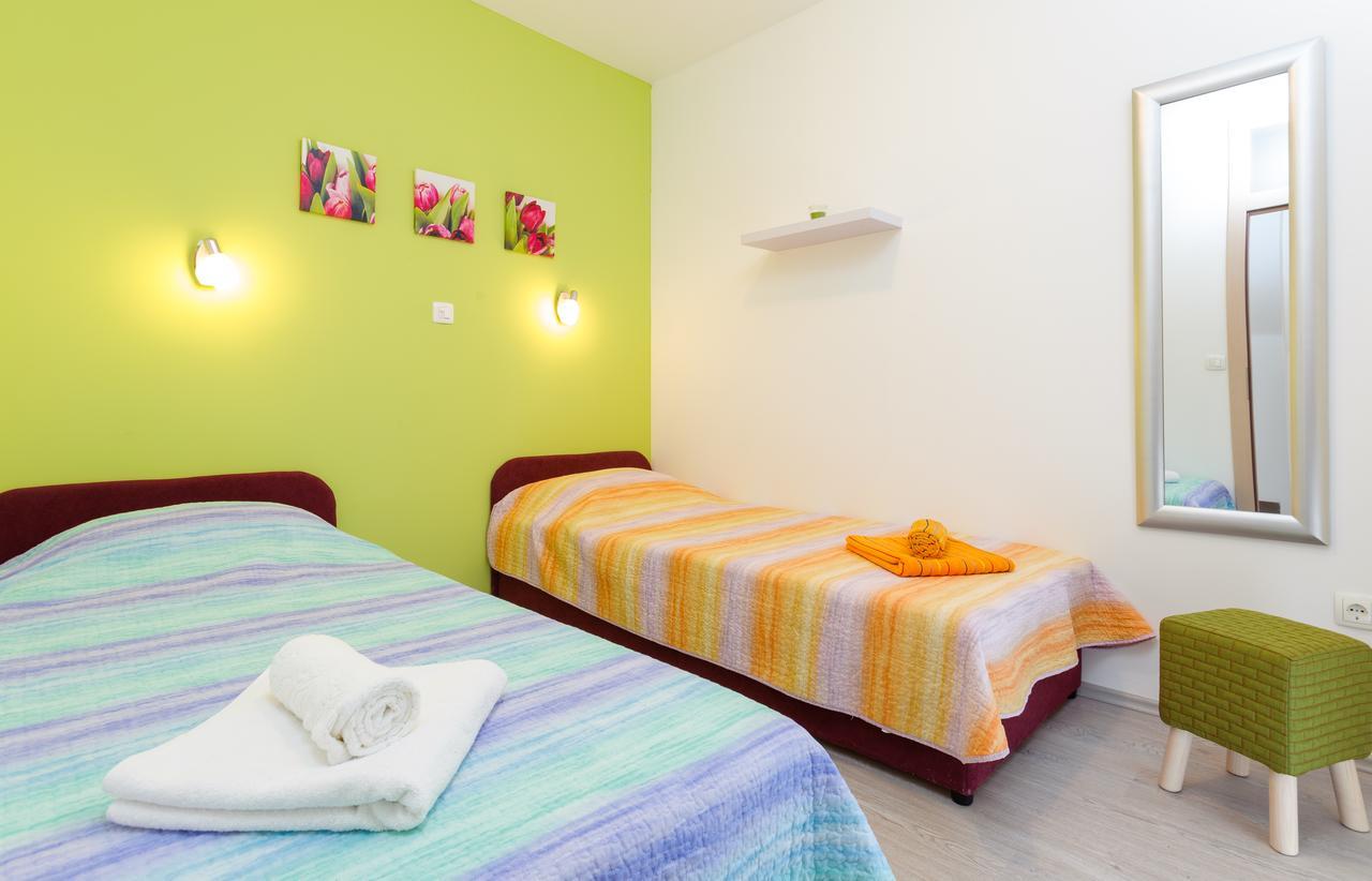 Villa Rosa Kaštela Buitenkant foto