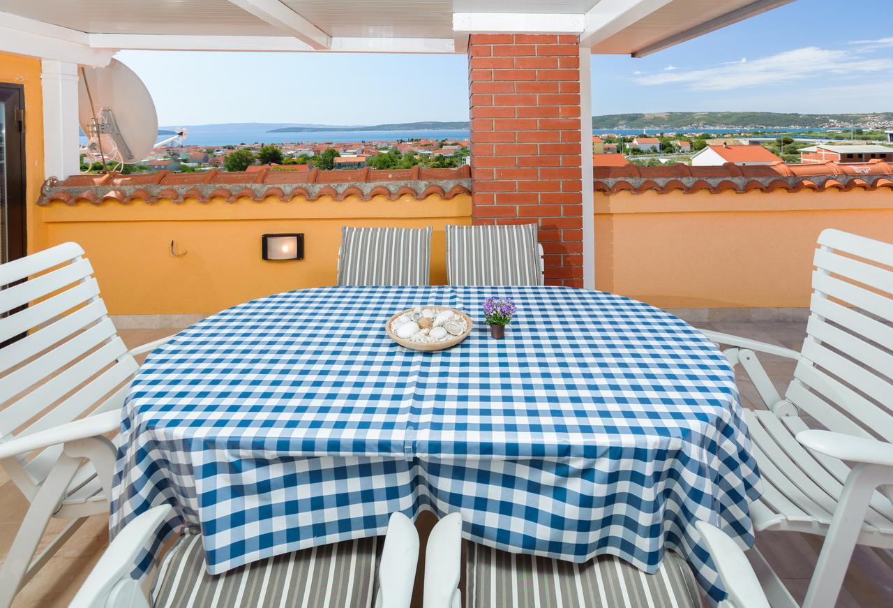 Villa Rosa Kaštela Buitenkant foto