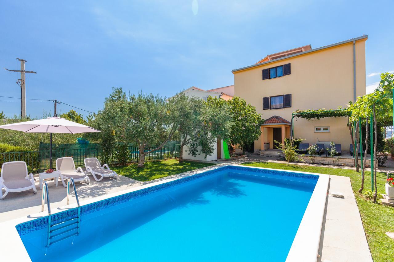 Villa Rosa Kaštela Buitenkant foto
